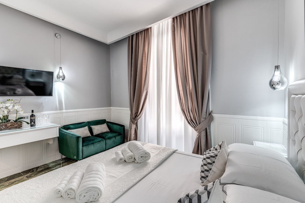 Rome 55 Piazza Di Spagna Luxury Rooms 15/50