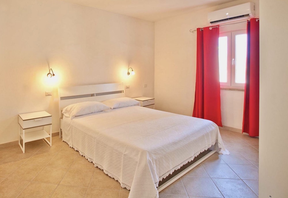 RESIDENCE STELLA DI GALLURA 10/50