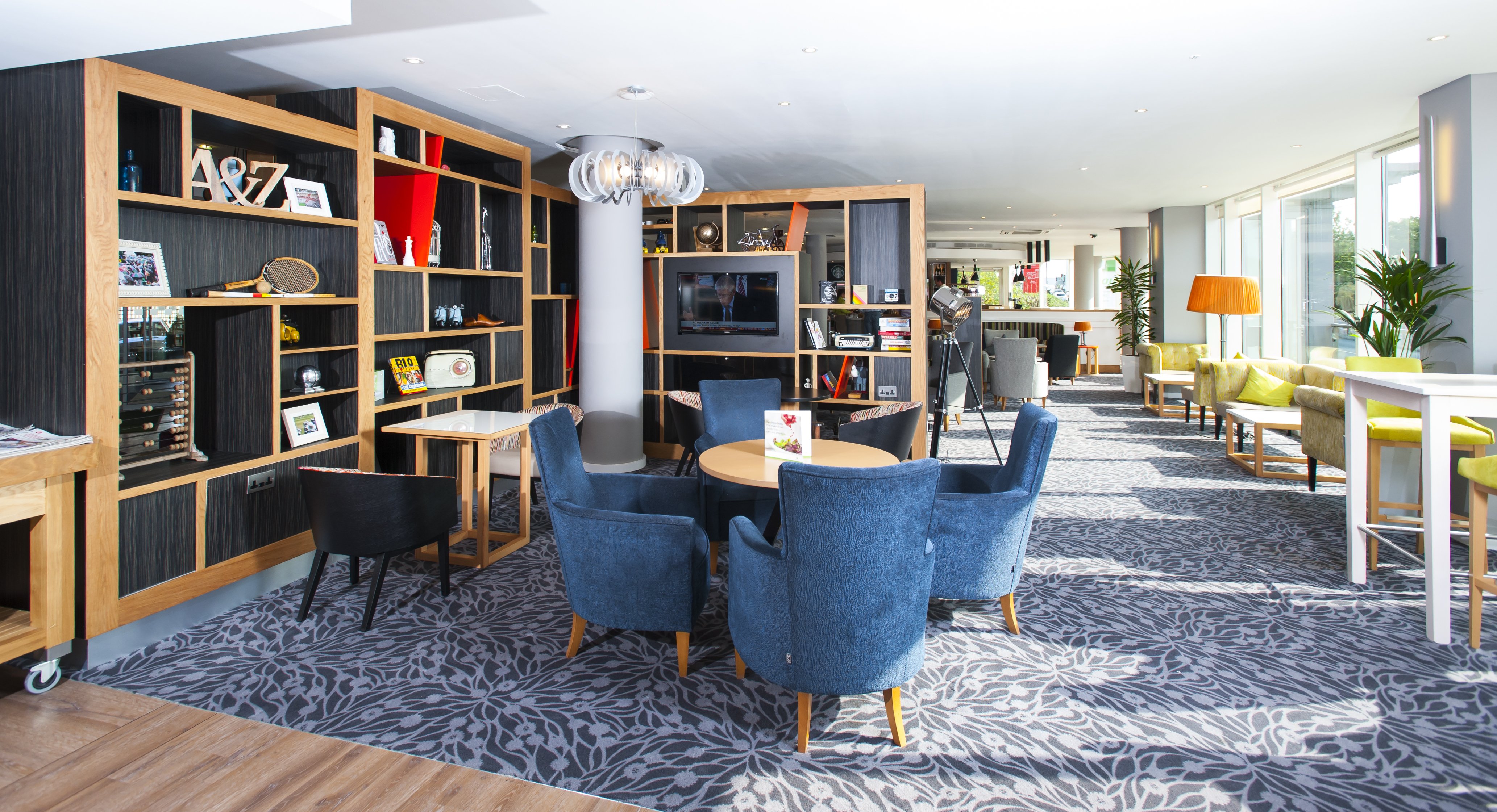 Holiday Inn London West 69/75