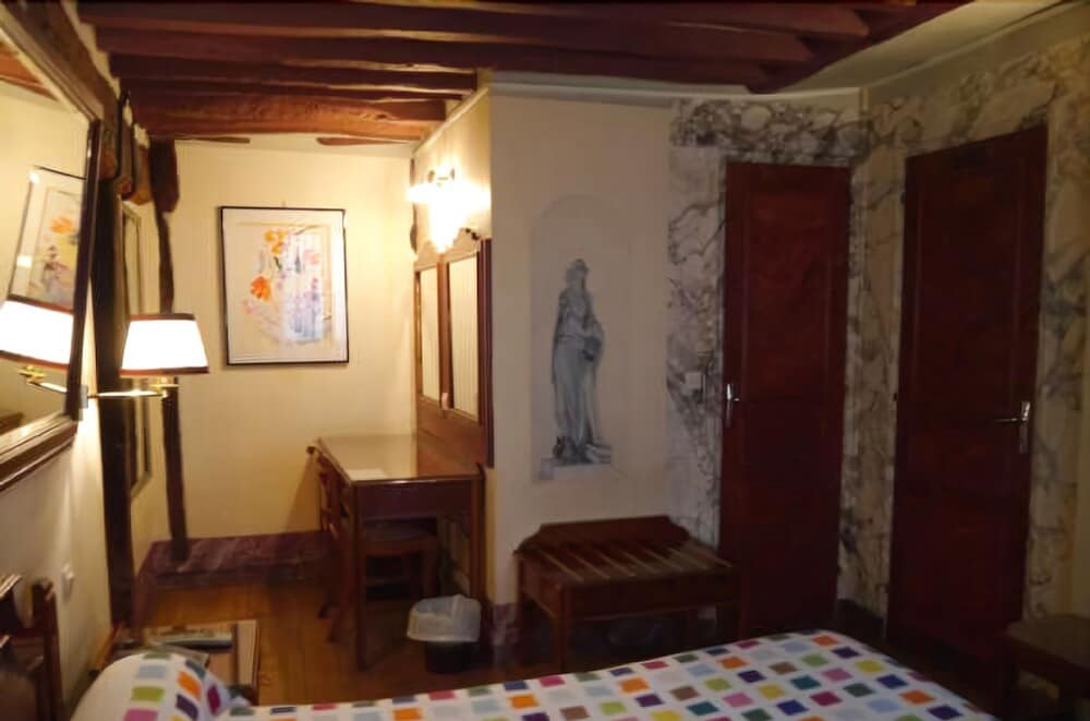 Hôtel Les Degrés De Notre Dame 11/50