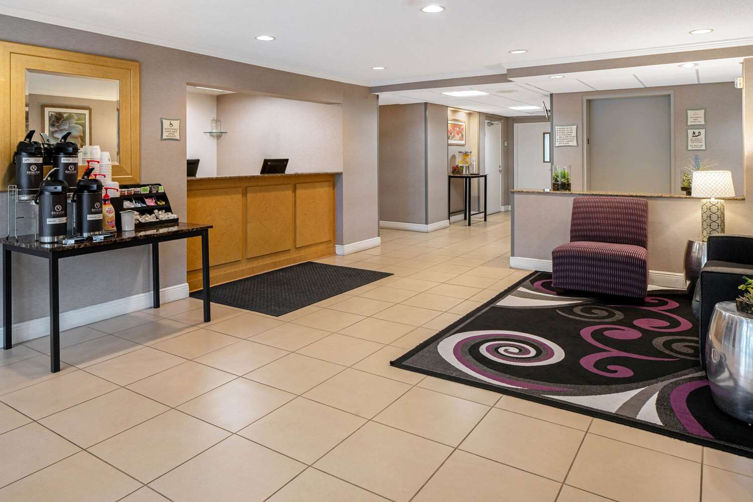 La Quinta Inn & Suites by Wyndham Naples East I-75 4/45