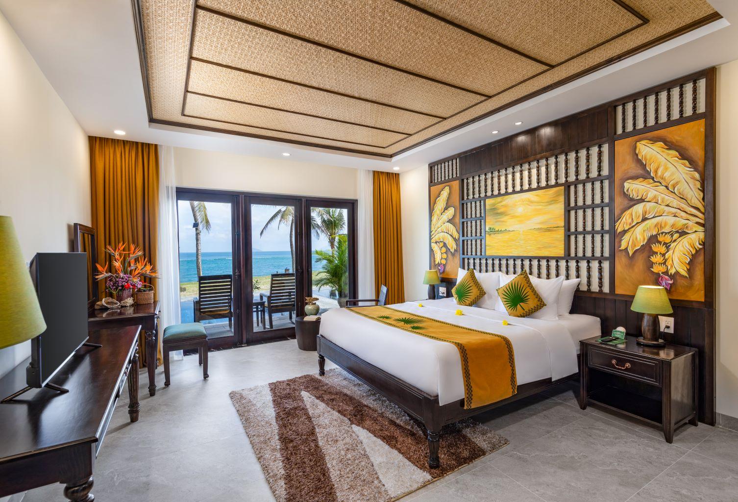 3 Bedrooms, Villa, Beach Front, Private Pool