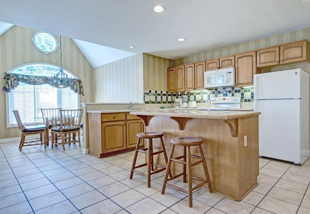 Pocono Mountain Villas MOD Collection by Sonesta 33/47