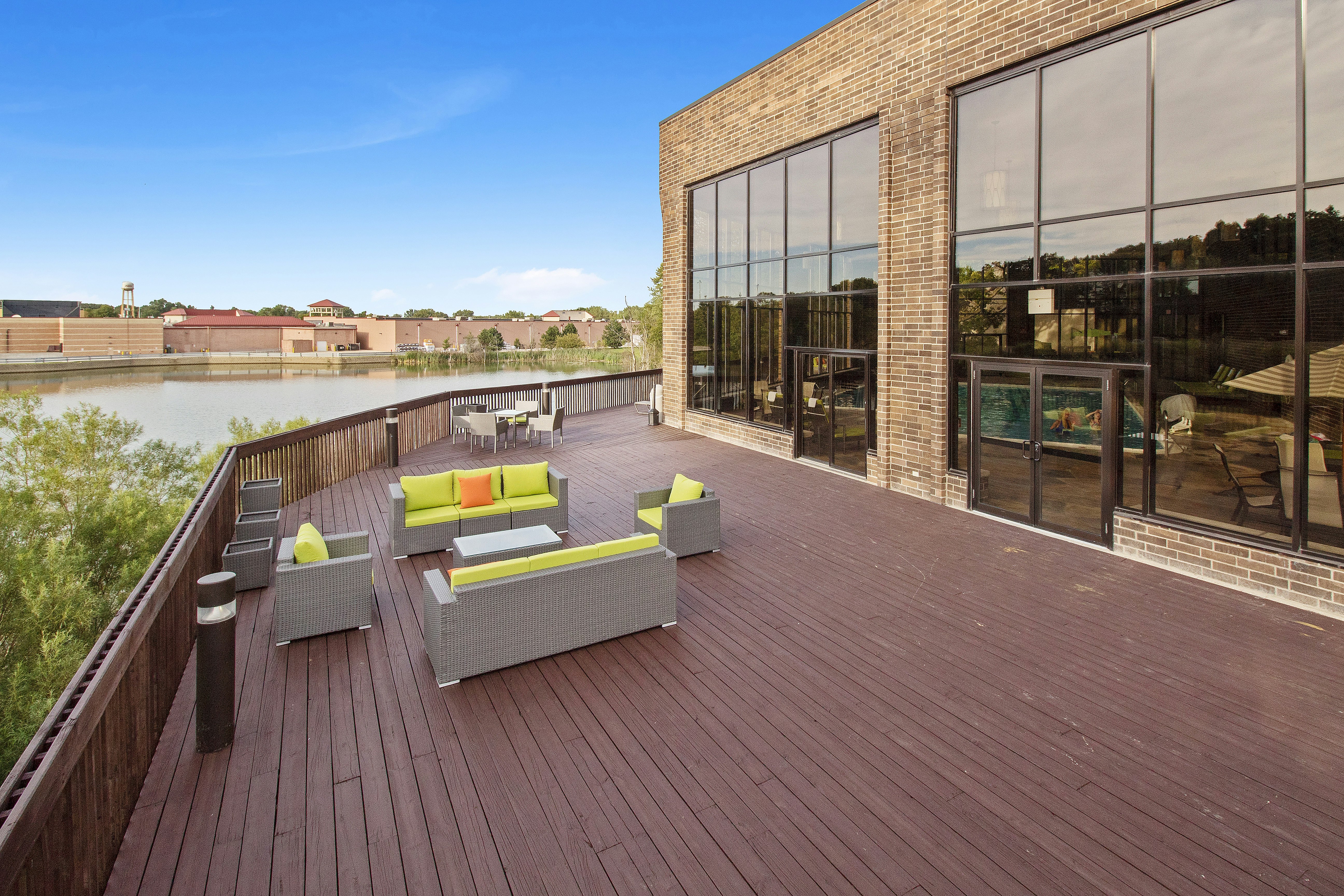 Holiday Inn Chicago Nw Crystal Lk Conv Ctr 62/63