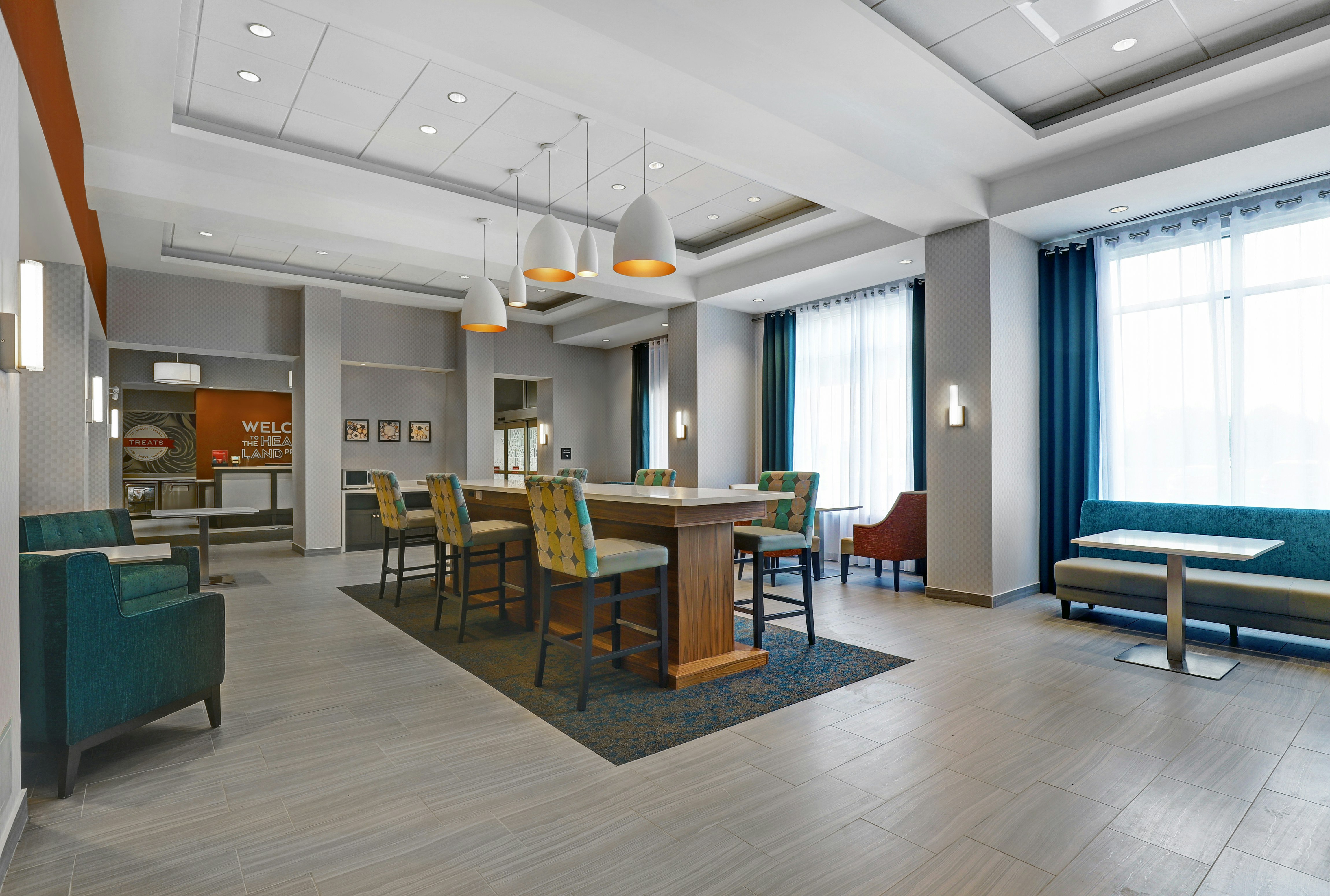 Hampton Inn and Suites Belleville 10/18