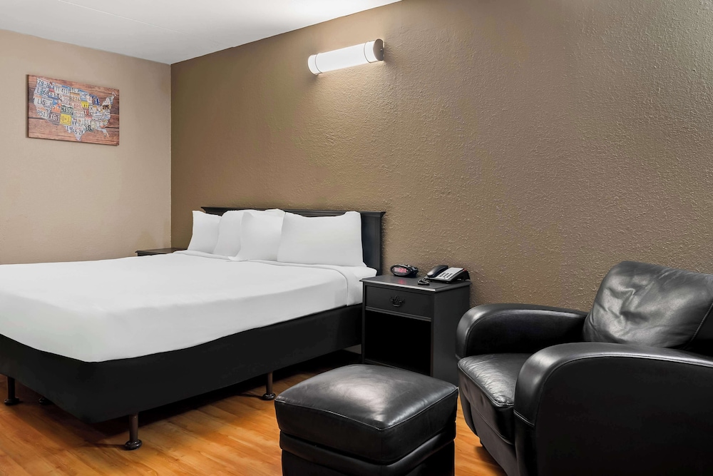 Americas Best Value Inn Danville, IL 15/50