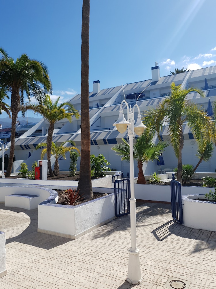 Puerto Colon Club 9/50