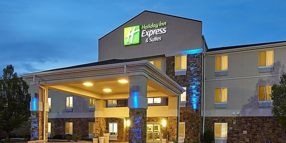 Holiday Inn Express Hotel Suites Pekin Peoria Area 2/62
