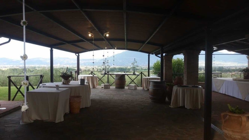 Tenuta Del Perugino 29/50