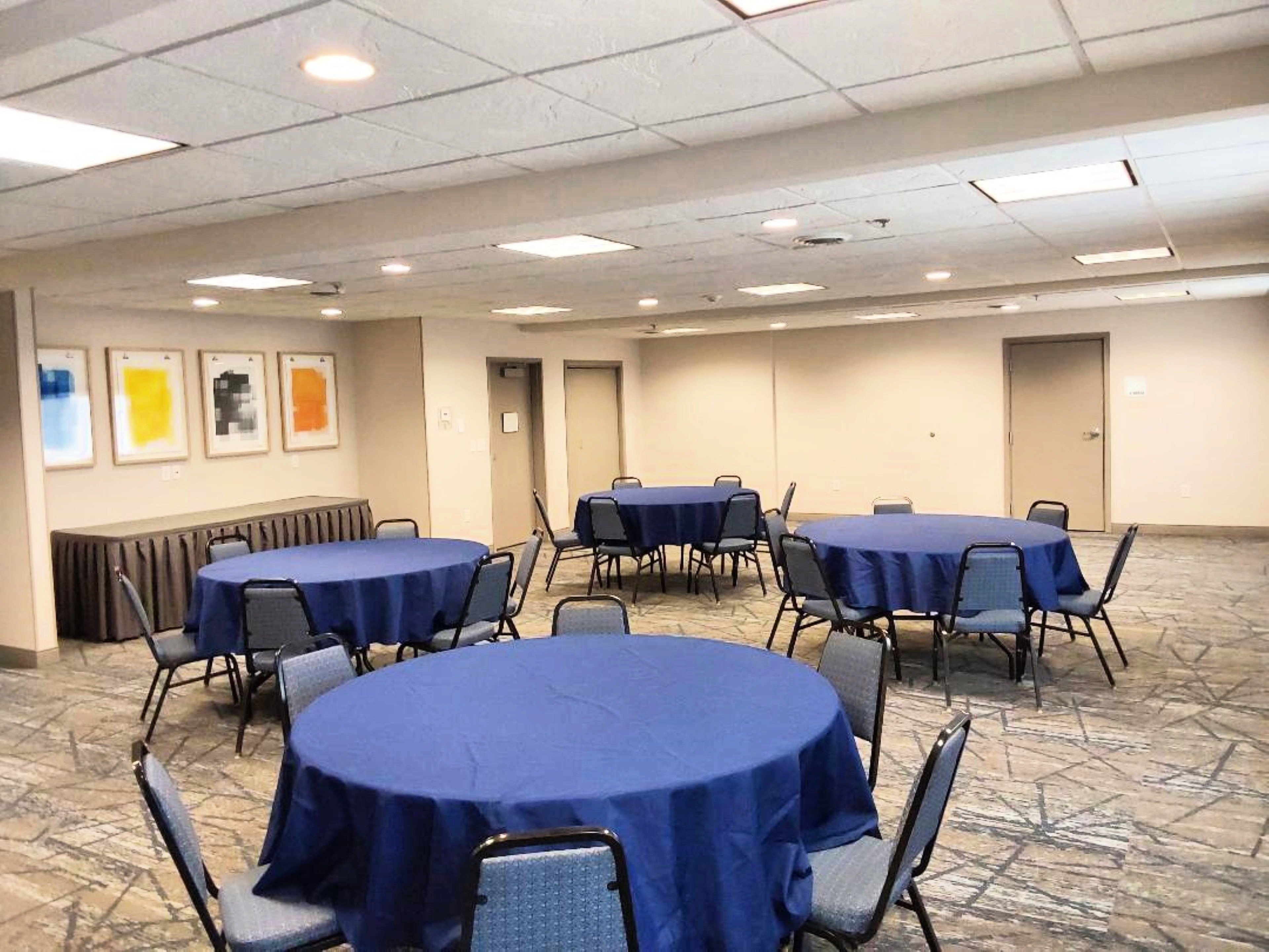 Holiday Inn Express Hotel And Suites Antigo 58/61