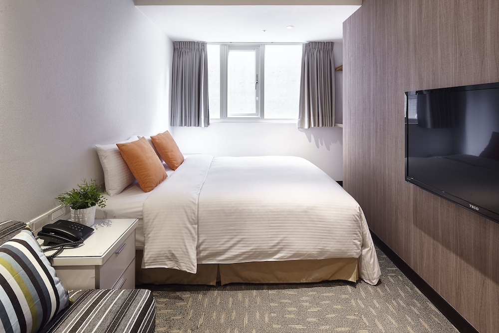 VIA HOTEL LOFT 9/28