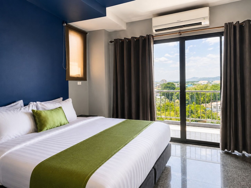 iCheck inn Phuket Town 54/96