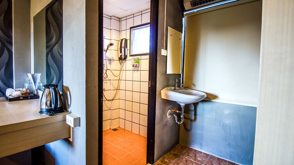 B2 Lanna Boutique & Budget Hotel 30/60