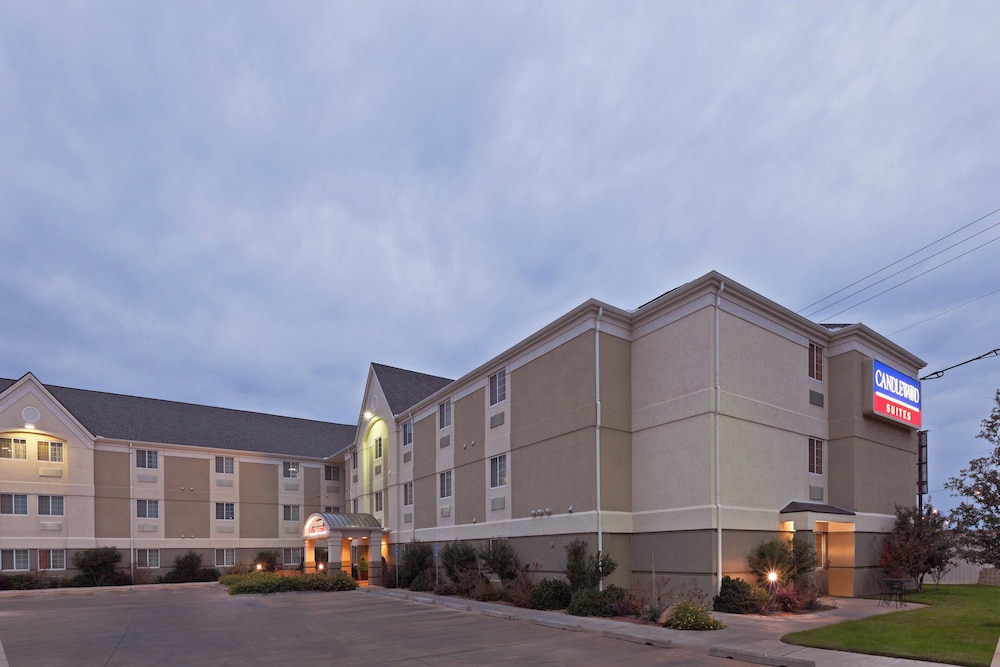 Candlewood Suites Wichita Falls At Maurine Street 2/45