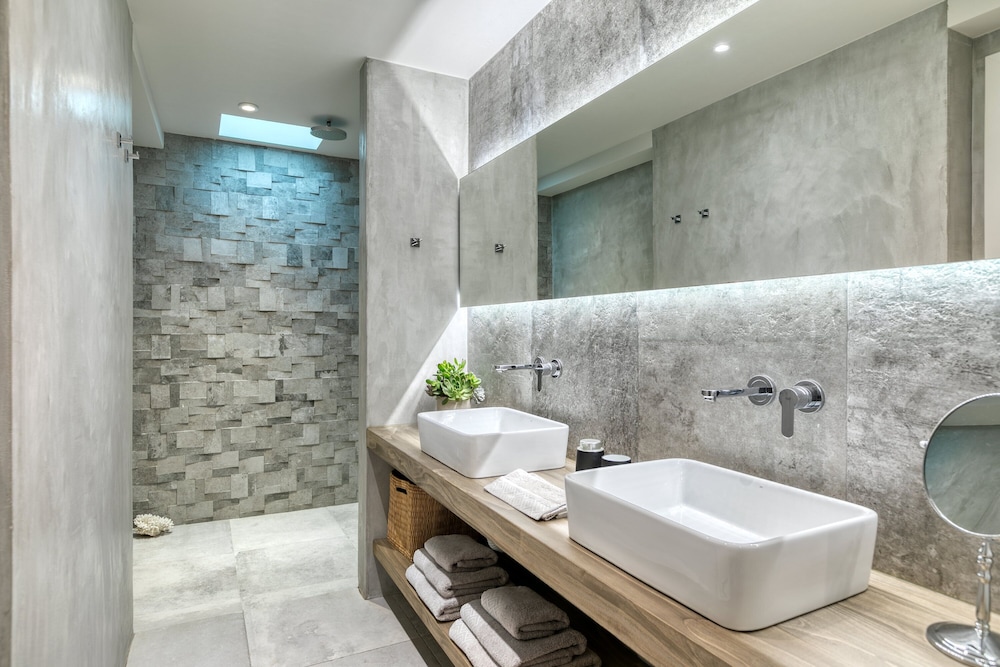 M Mykonos Villas 44/50
