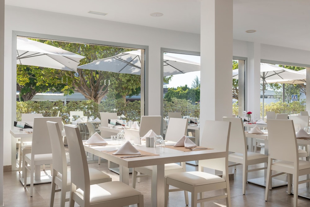 Trendhotel Alcudia 54/77