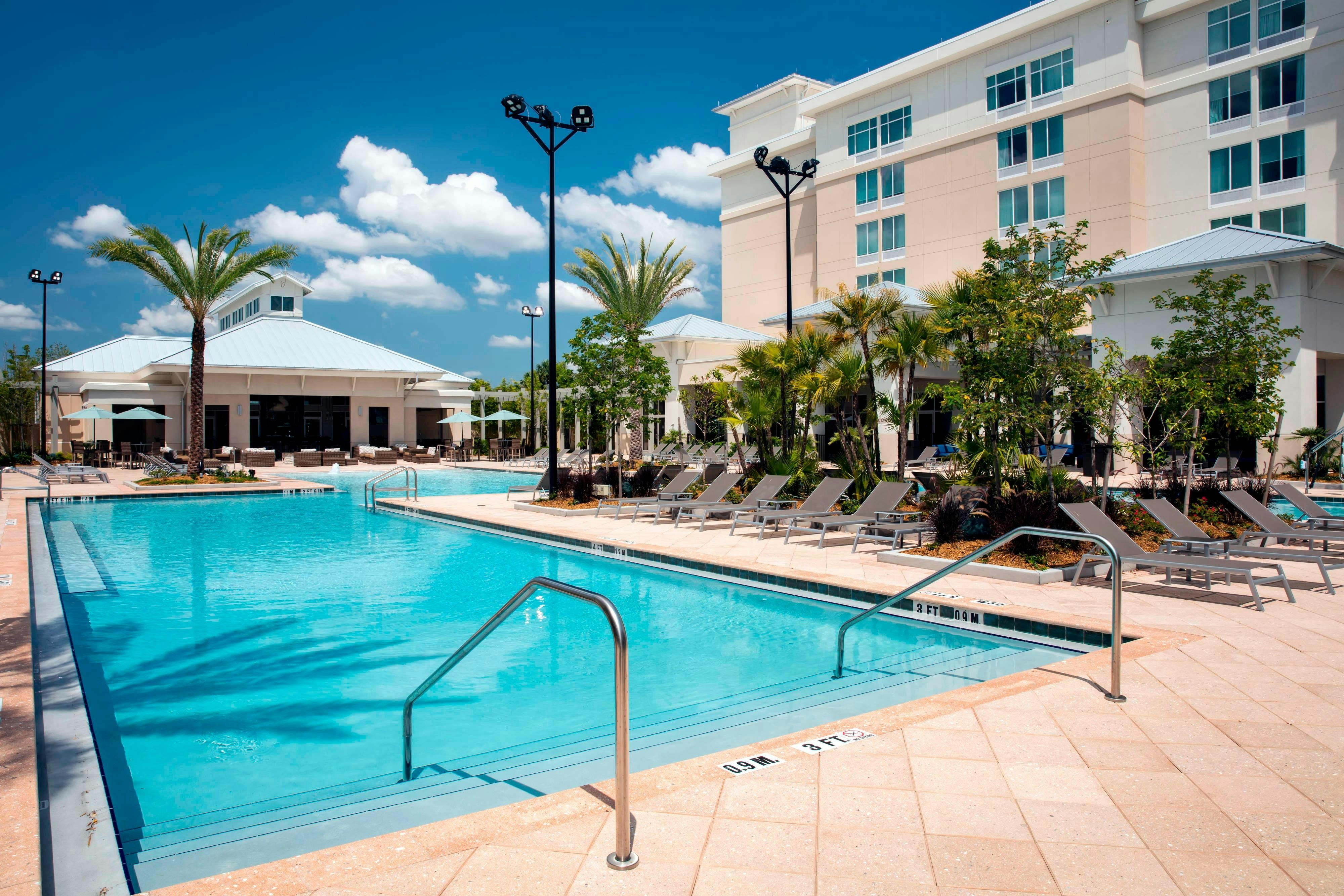 SpringHill Suites by Marriott Orlando at Flamingo Crossings Town Center/Western Entrance 6/14