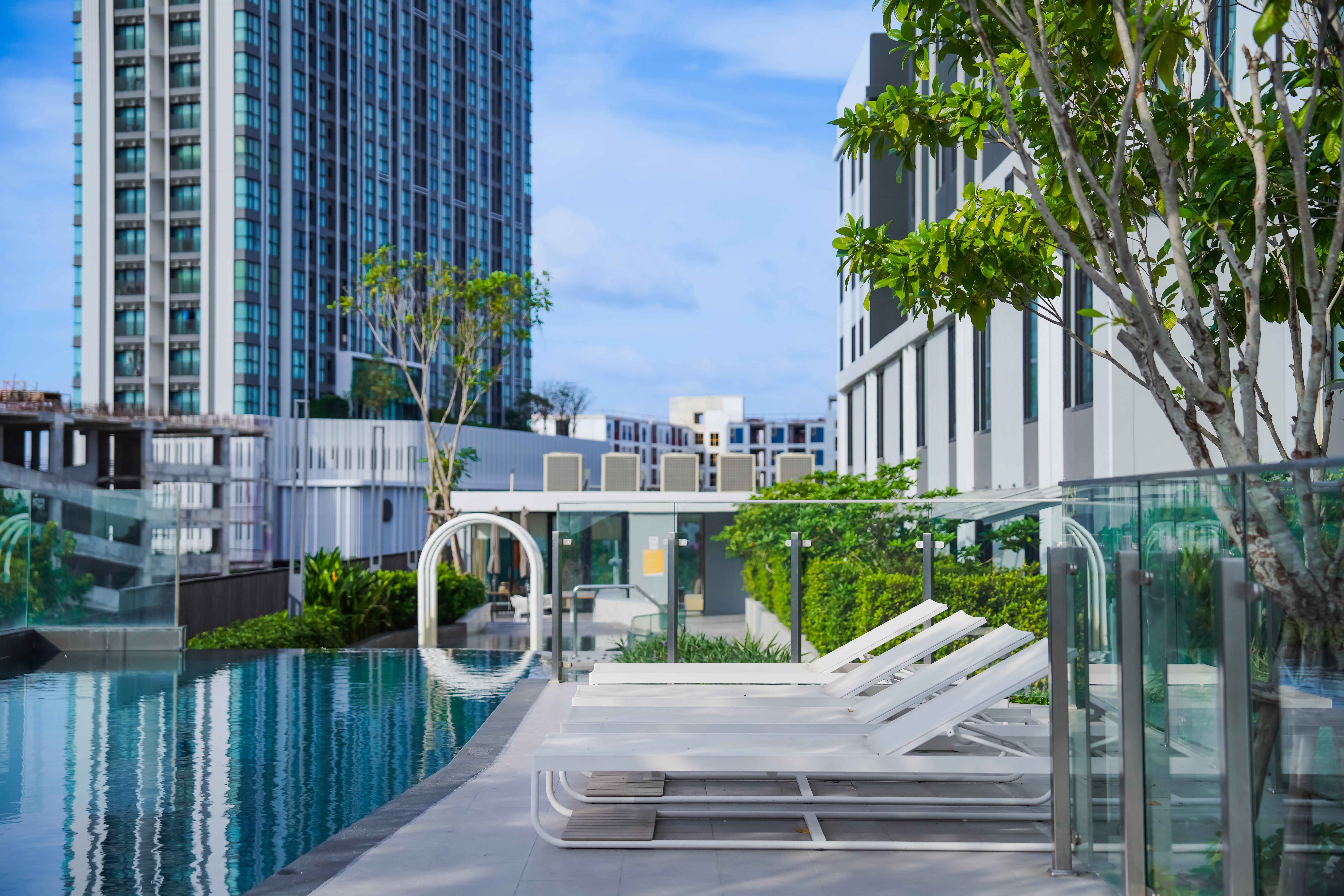 Holiday Inn Express Rayong Map Ta Phut 79/84