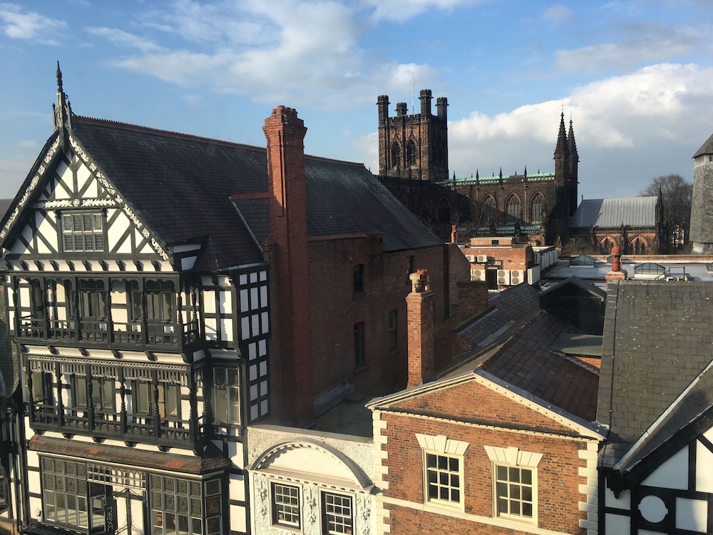 Chester Grosvenor And Spa 2/50