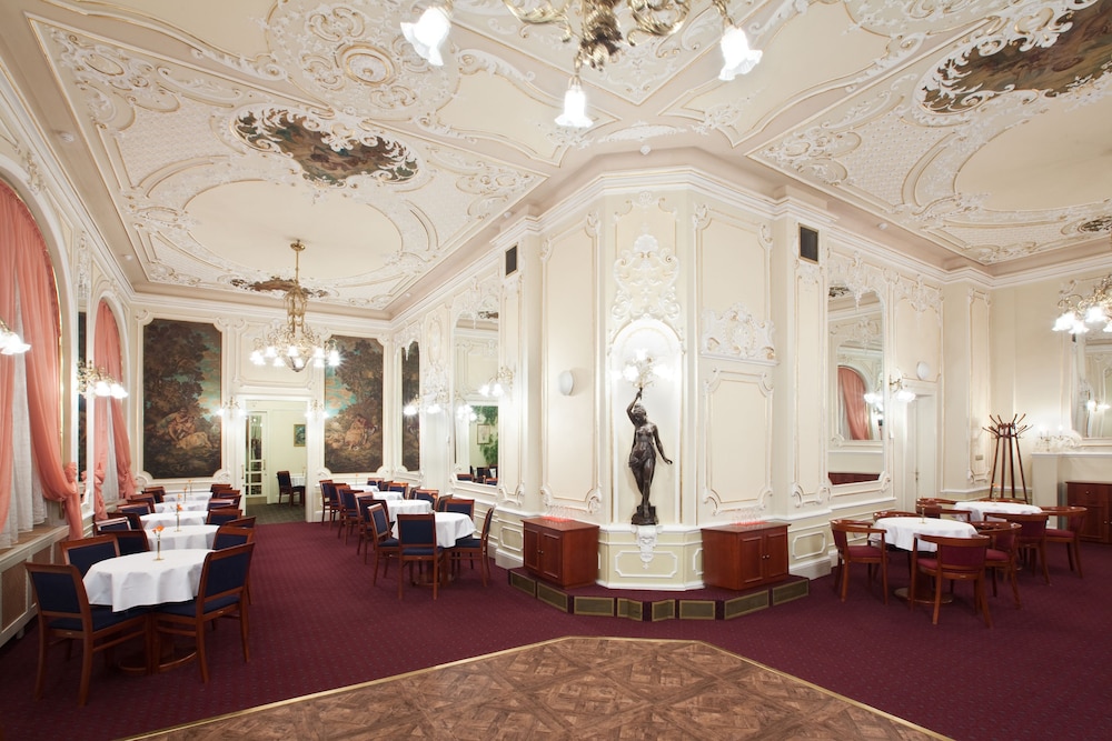 OREA SPA HOTEL PALACE ZVON 52/59