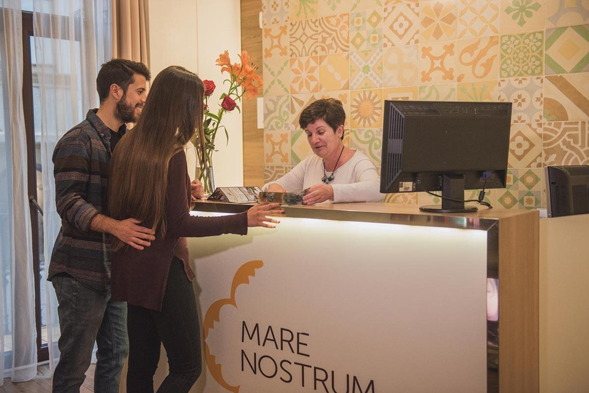 Hostal Marenostrum 1/58