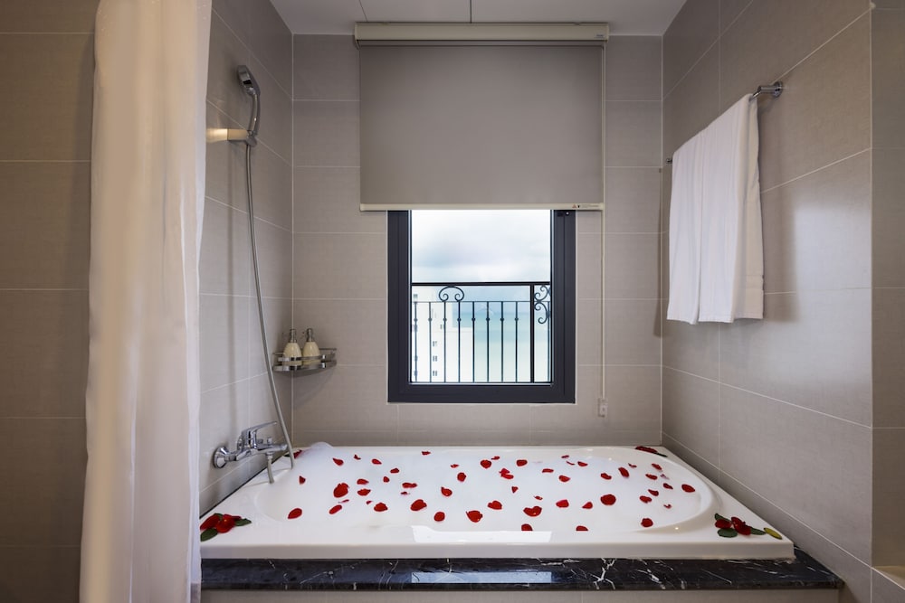 ASTON Nha Trang City Hotel 55/55