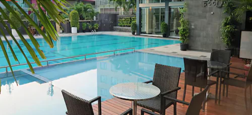 Grage Hotel Cirebon 34/71