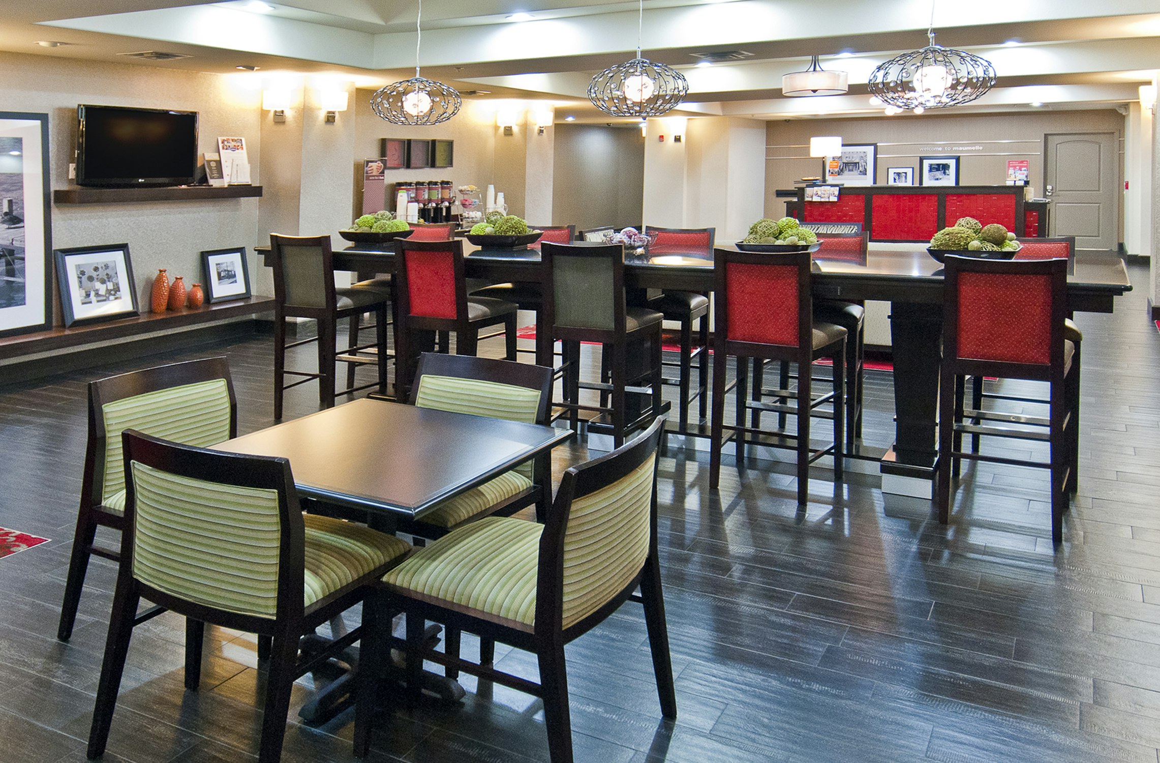 Hampton Inn Maumelle AR 18/24