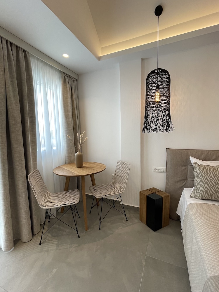 Galatia Villas 50/66