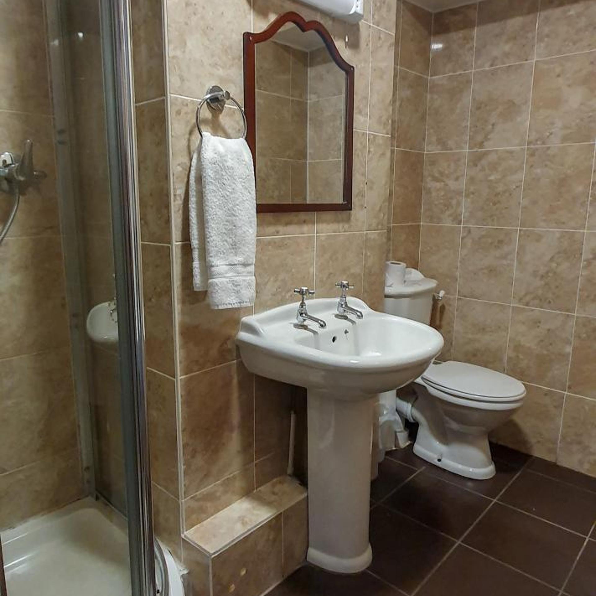 غرفة مفردة، Gilson Hotel 6/10