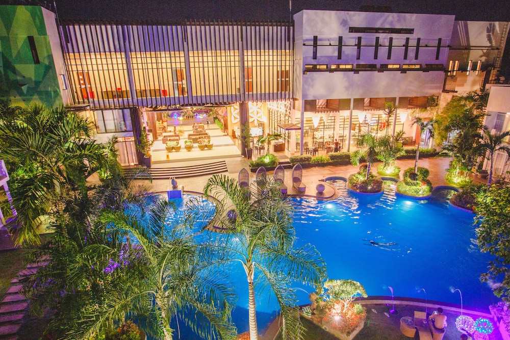 Aziza Paradise Hotel 2/50