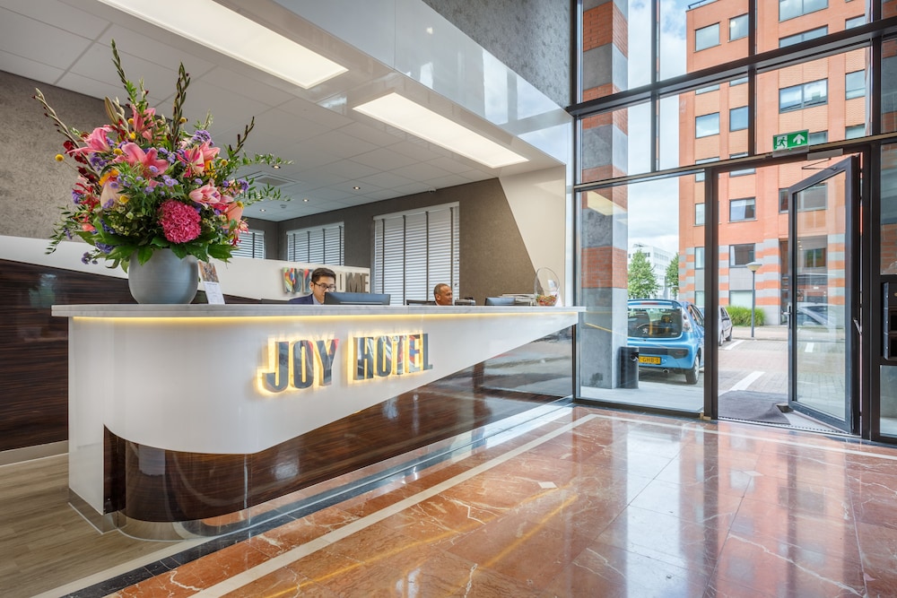 HOTEL JOY 6/40