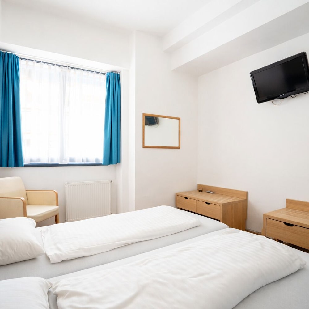 Absolut City Hostel Budapest 5/50