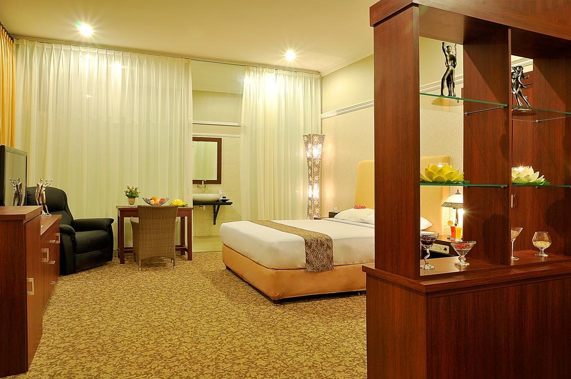 Grand Tryas Hotel 8/16