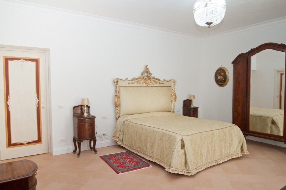 Villa Strampelli 10/50