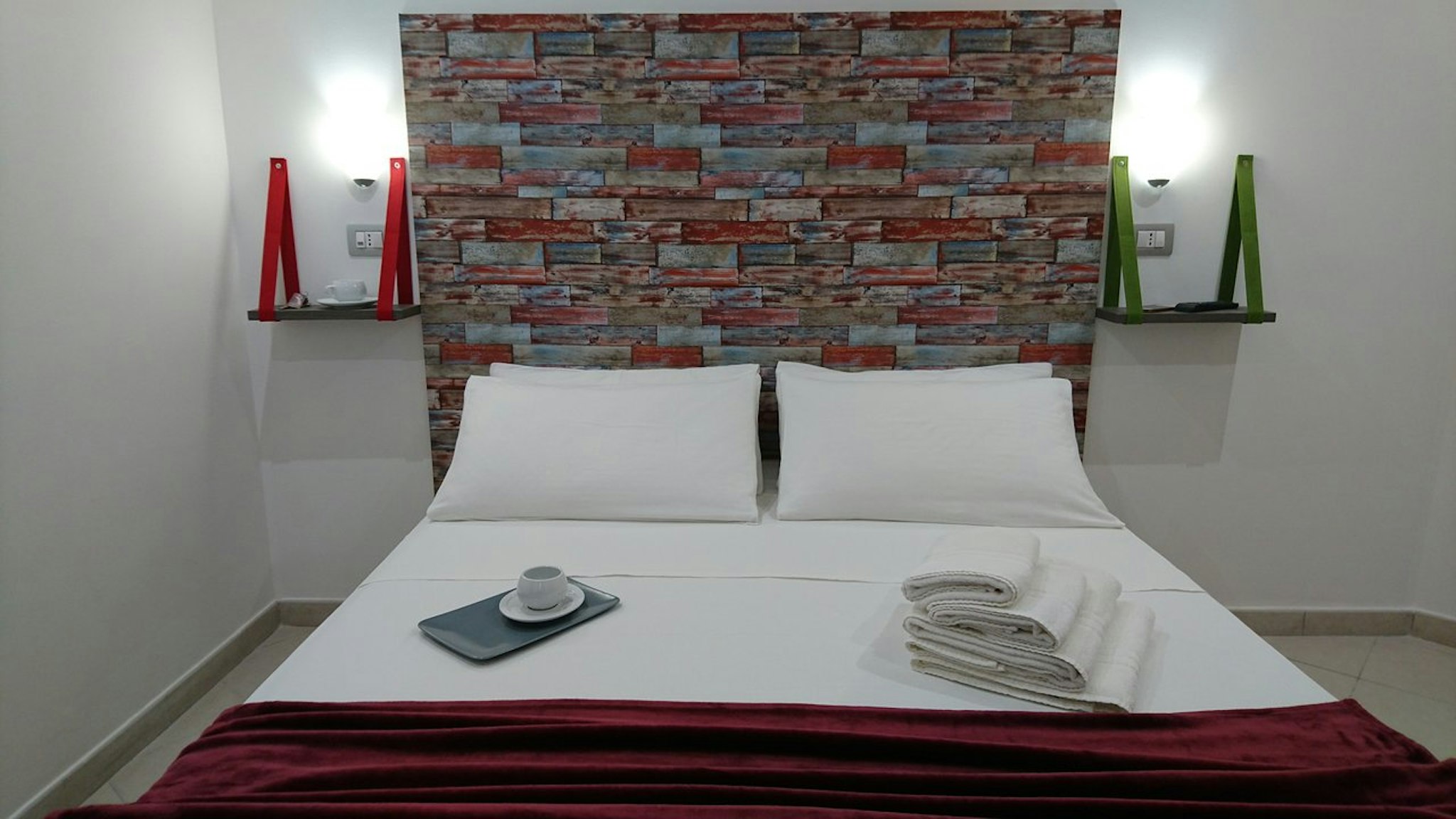 Hotel Centrale 7/19