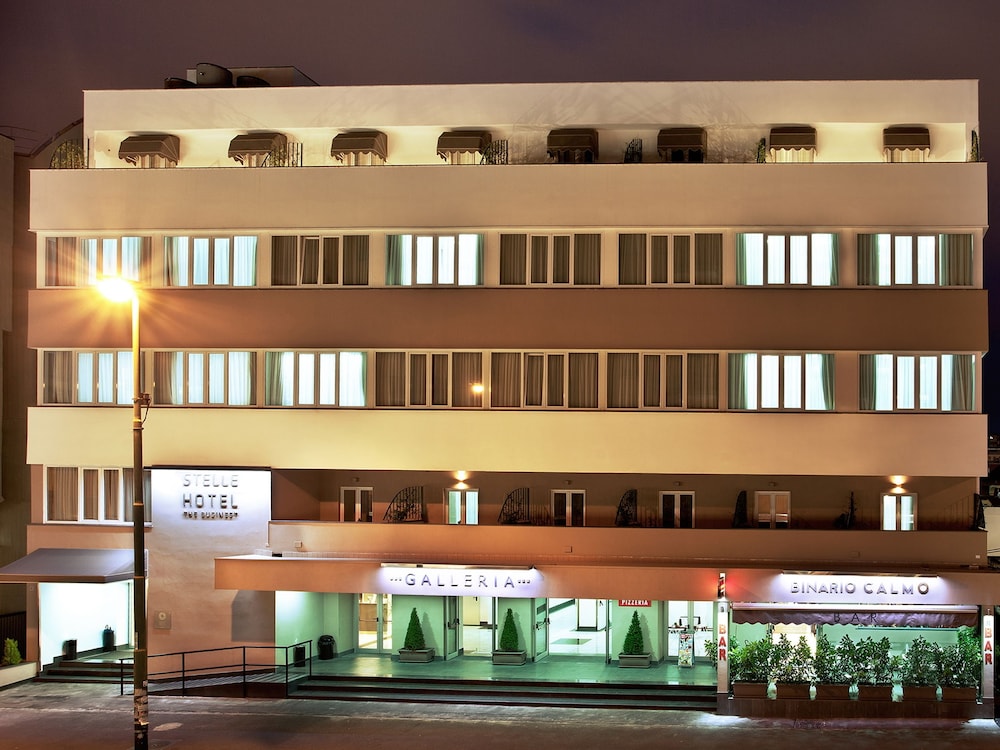 Stelle the Businest Hotel 3/47