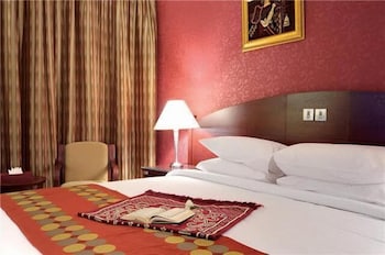 المنى كريم ليدر(Al Muna Kareem Hotel- EX Leader) 8/22