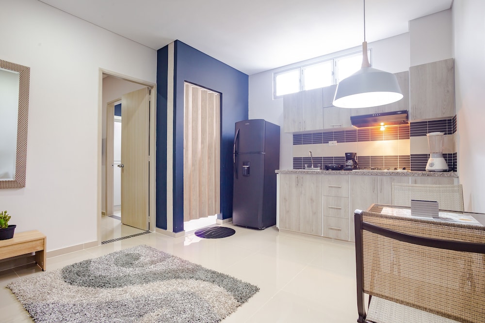 Montepinares Apartaestudios 22/33