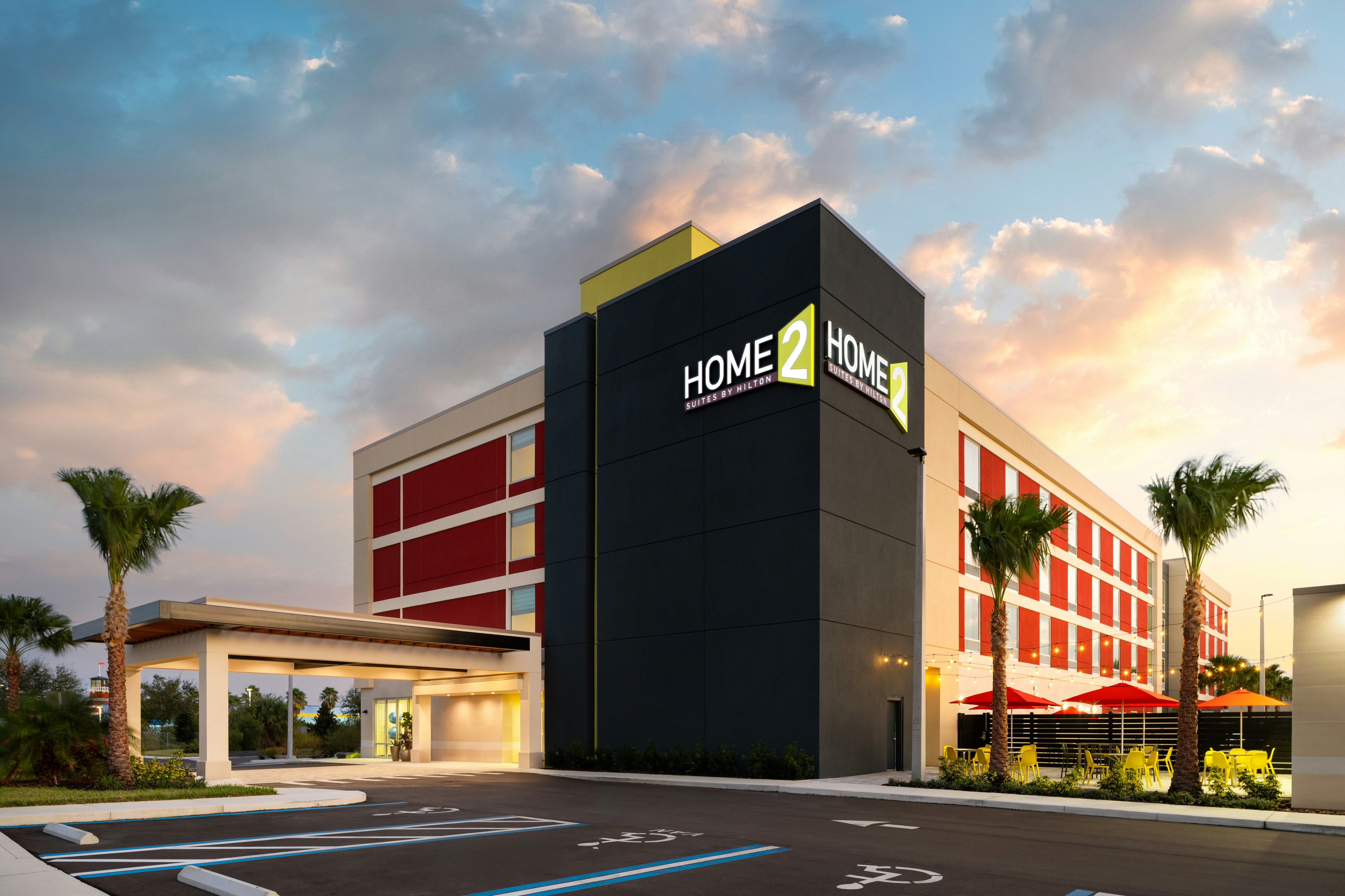 Home2 Suites by Hilton Winter Haven 20/23