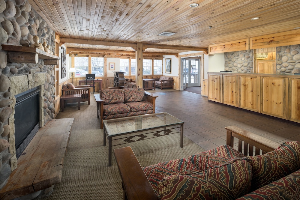 RIVER CANYON LODGE 40/57