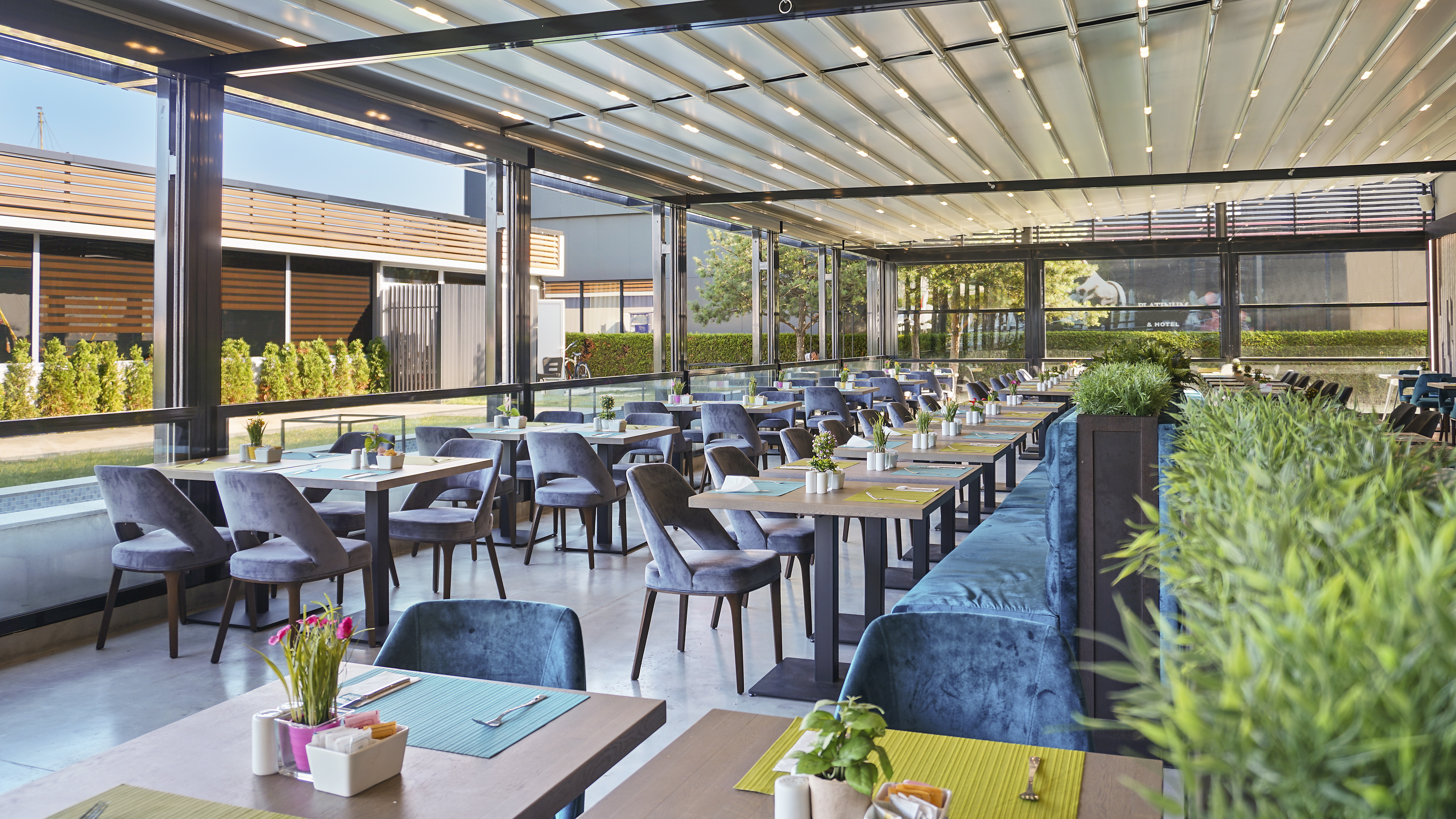 DIT Evrika Beach Club Hotel 45/68