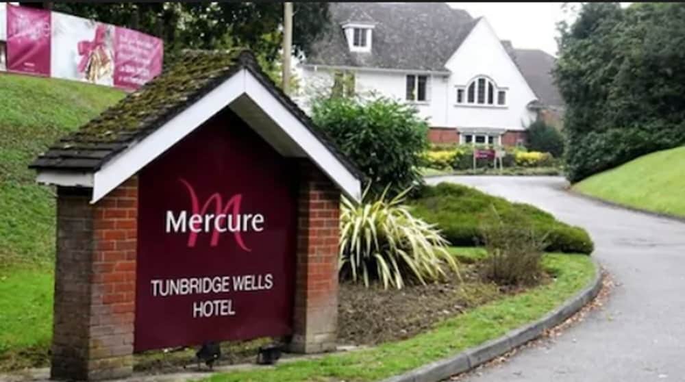 Mercure Tunbridge Wells 1/75