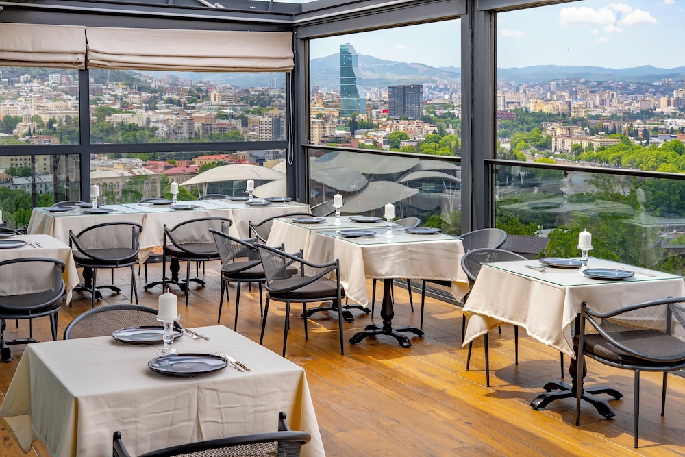 Iris Hotel Tbilisi 47/60