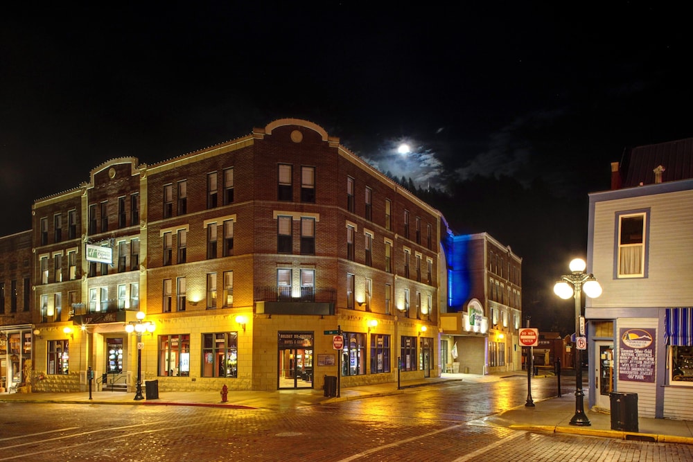 Holiday Inn Express And Suites Deadwood Gold Dust Casino 2/78