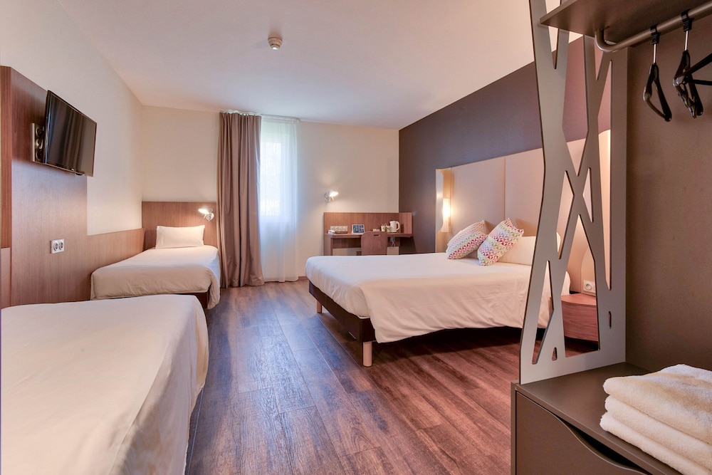 Campanile Saint Jean De Luz 24/43