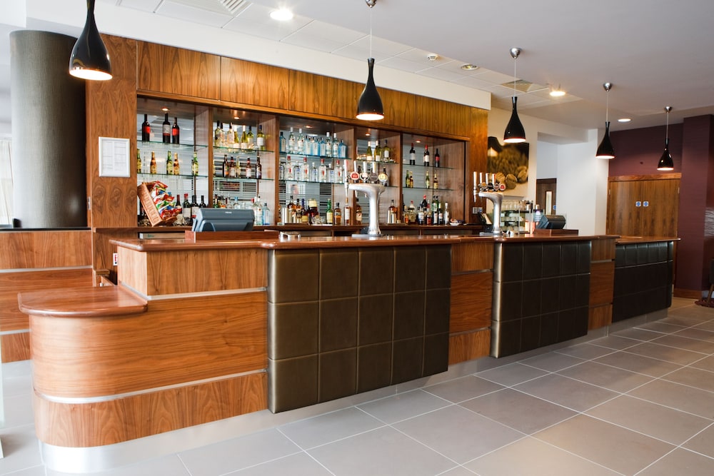 Lobby at Leonardo Hotel Bradford, BRADFORD