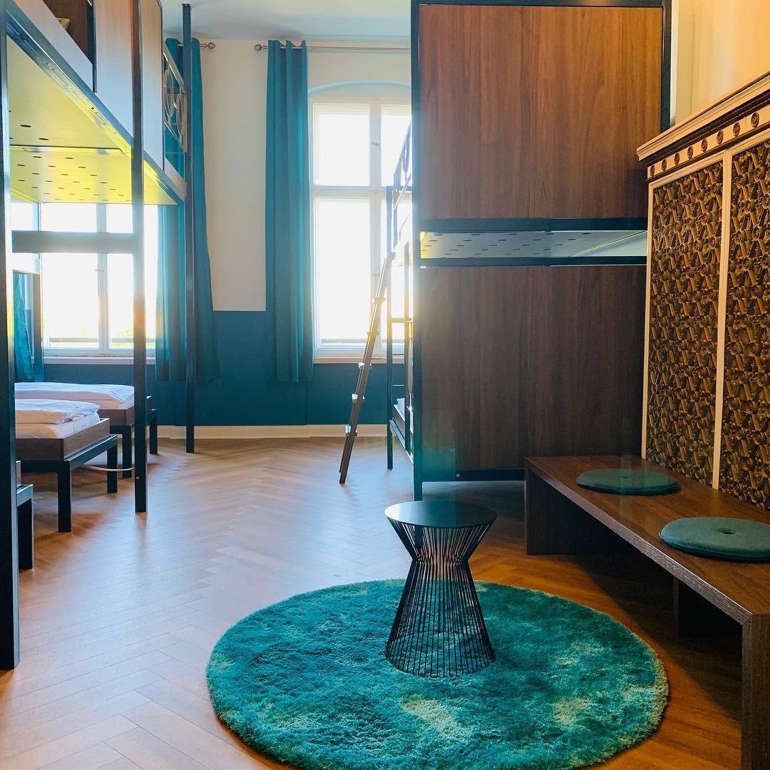 Mixed Dorm, 6 Beds, Shared Bathroom, No Air Condition