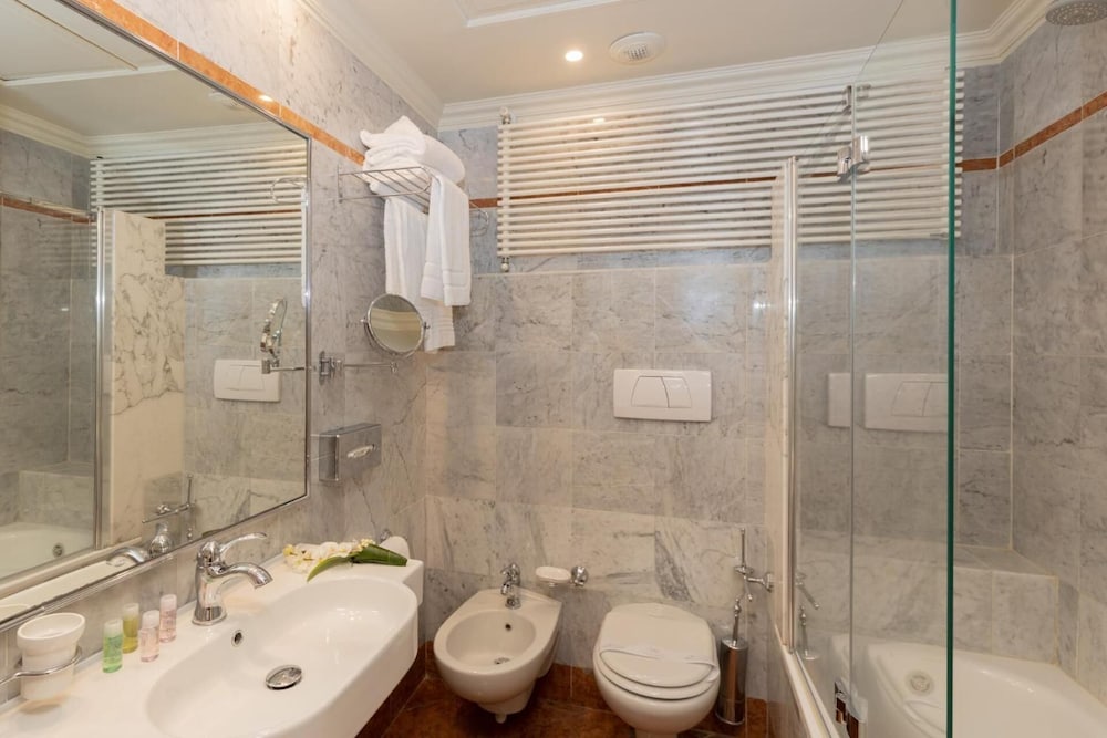 Hotel Adler Cavalieri 64/64