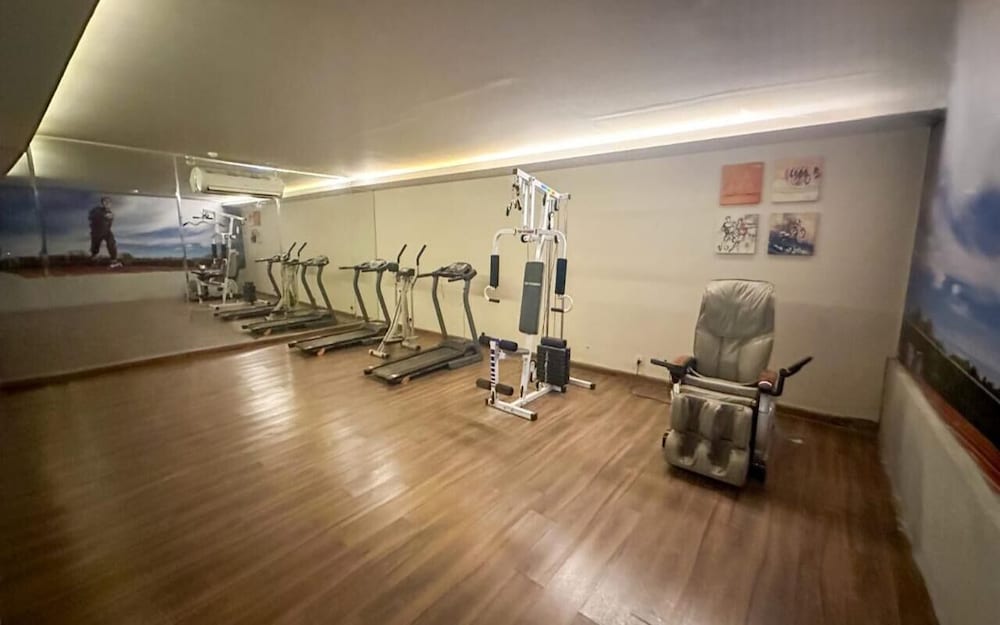 Land Walk Al Taawoun Hotel 45/62